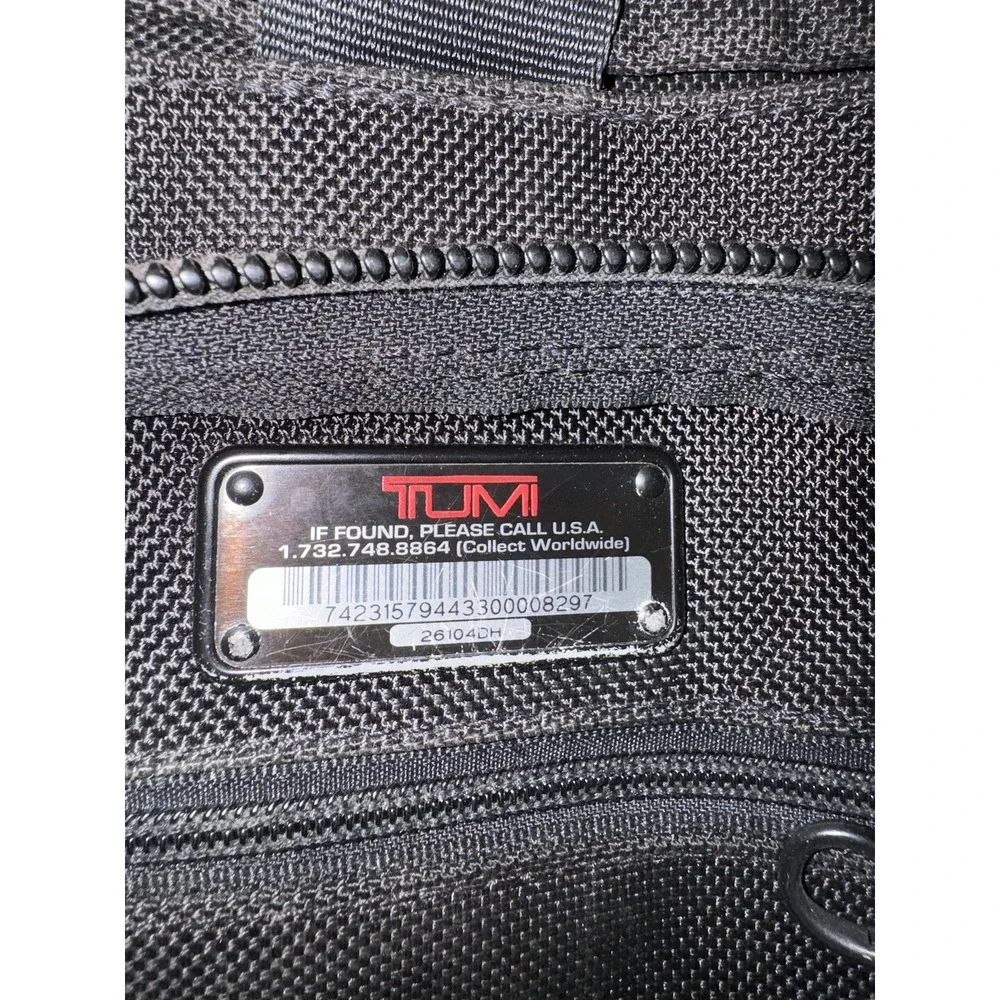 Tumi Alpha 2 Wheeled Briefcase Laptop Bag‎ Carry-on Black Ballistic 26104DH